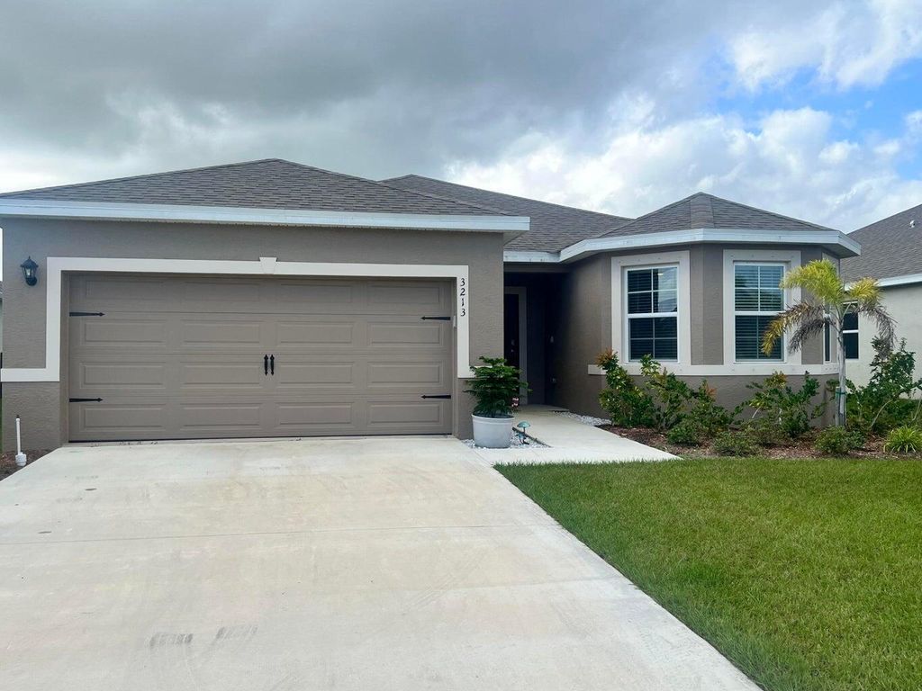 Photo of 3213 Trinity Circle, Fort Pierce, FL 34945 (MLS # R11100160)