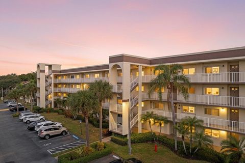 Tiny photo for 4735 Lucerne Lakes Boulevard #402, Lake Worth, FL 33467 (MLS # R11158617)