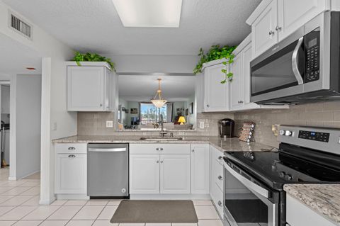Tiny photo for 4735 Lucerne Lakes Boulevard #402, Lake Worth, FL 33467 (MLS # R11158617)