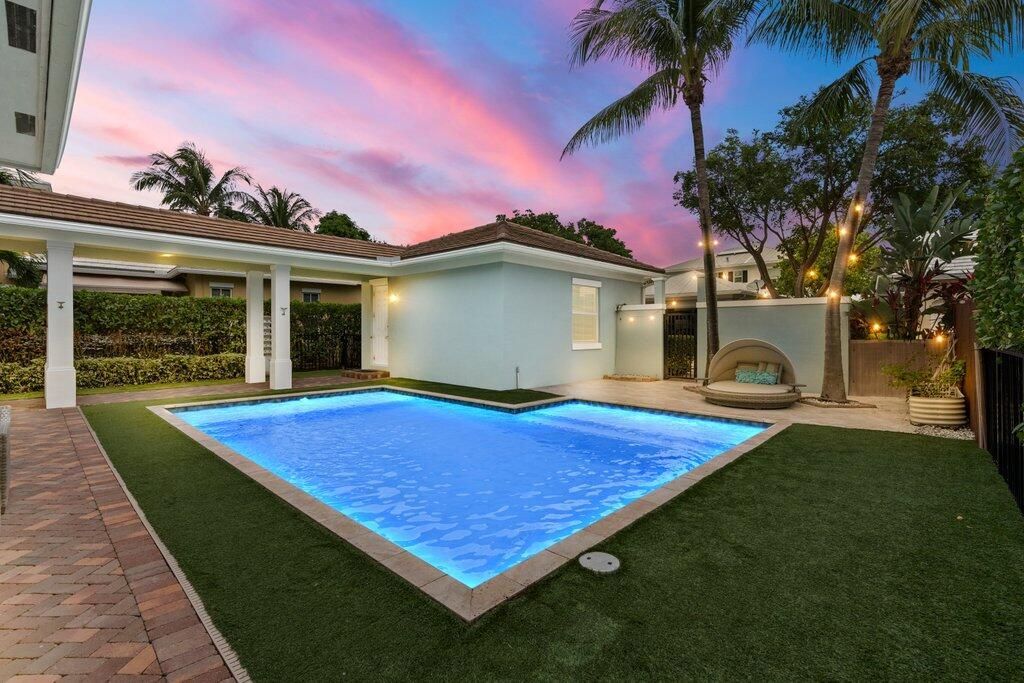 Photo of 115 Leather Leaf Drive, Jupiter, FL 33458 (MLS # R11138247)