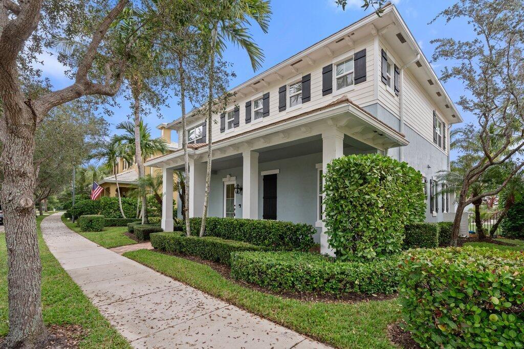 BOTANICA - Residential