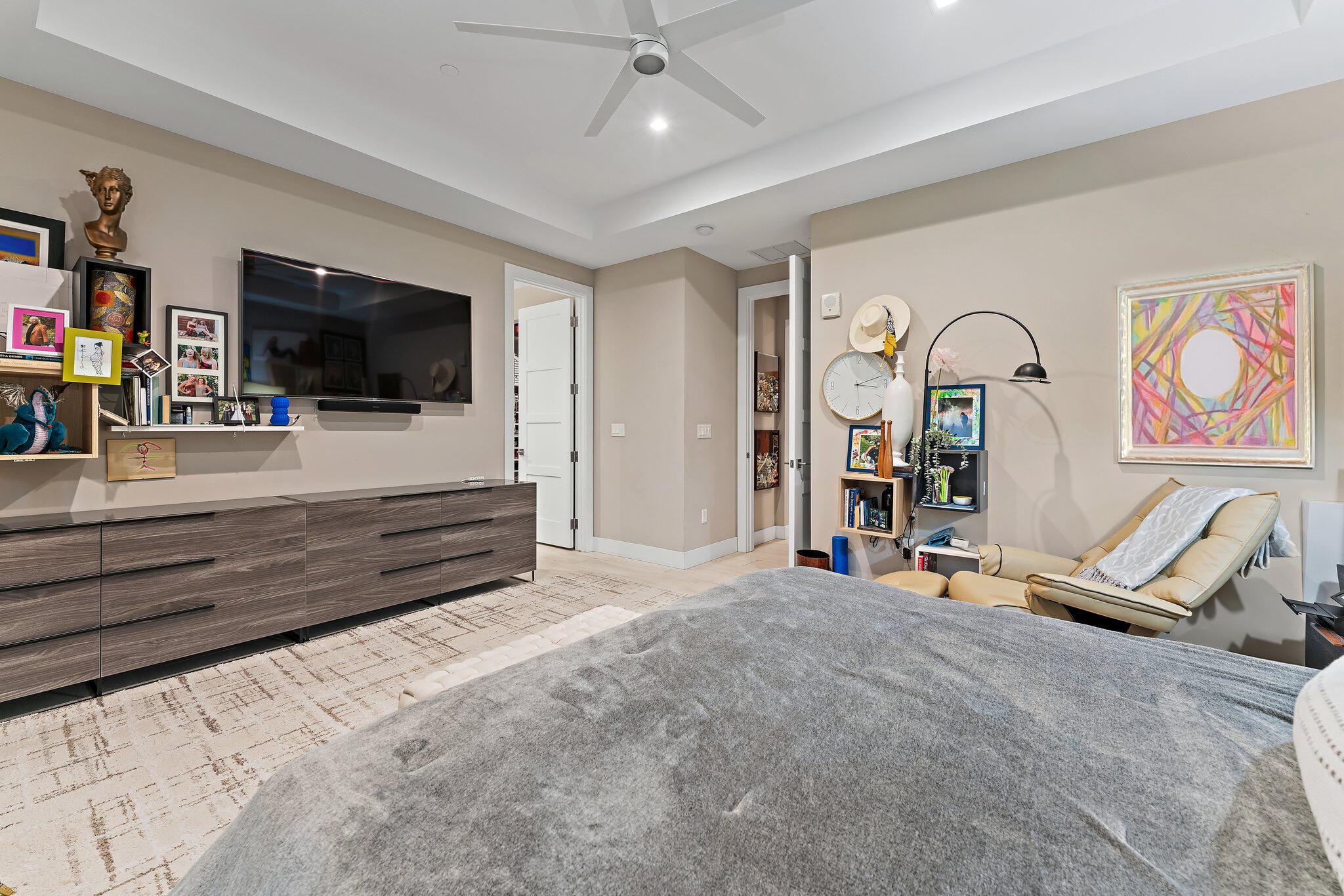 ADDISON SINGER ISLAND - Residential Lease