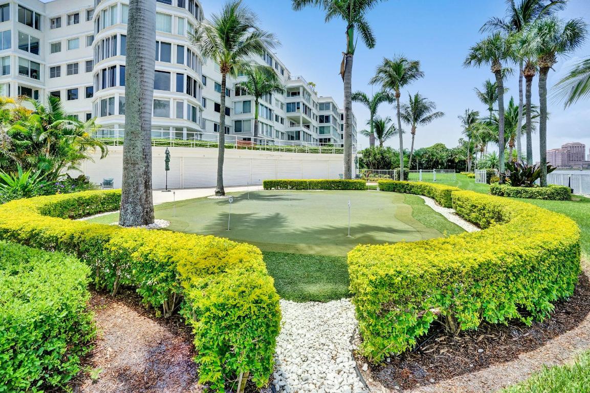 Palm Beach Towers - Residential