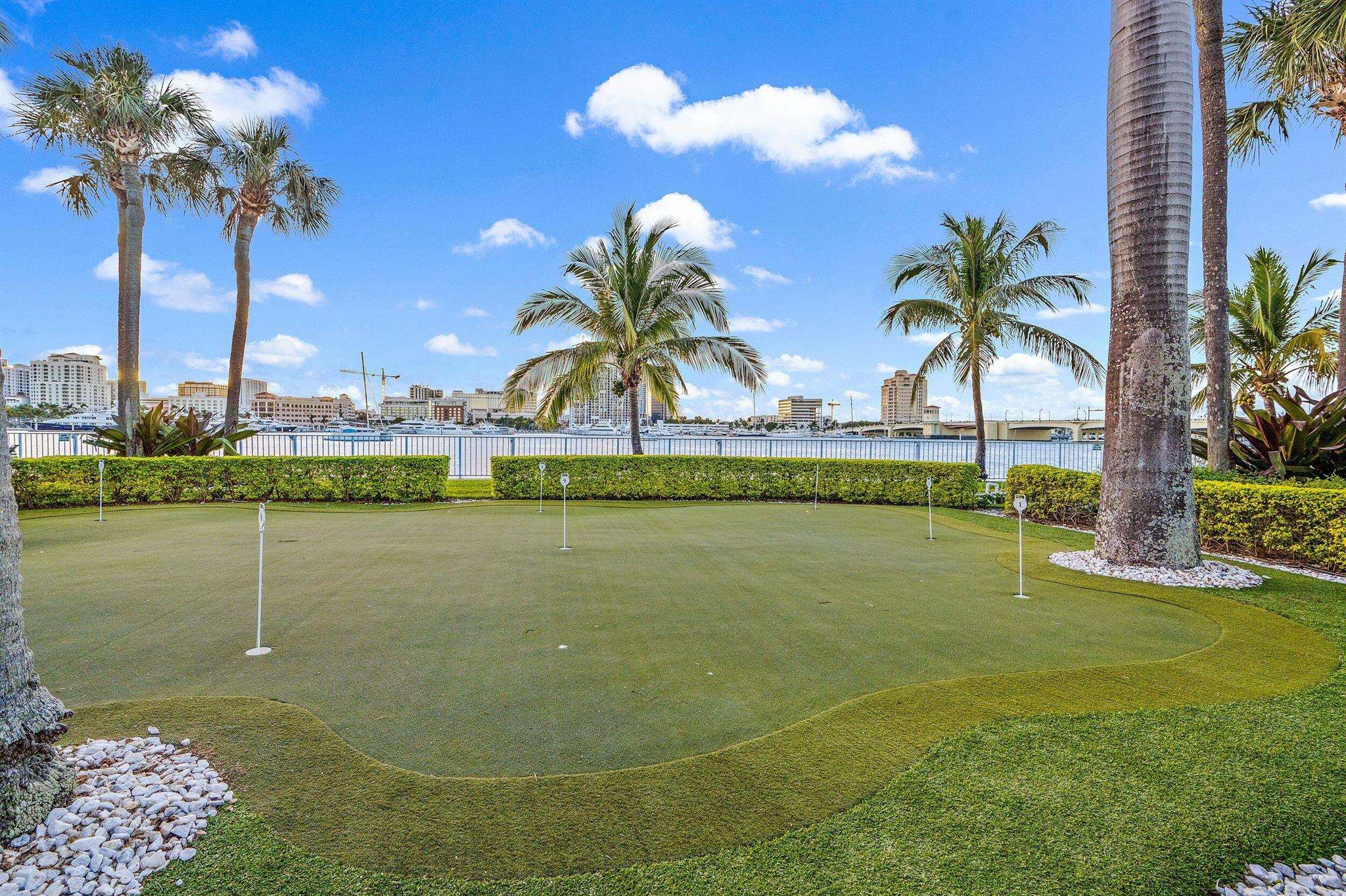 Palm Beach Towers - Residential