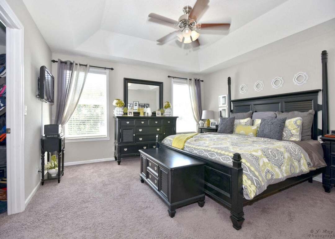 ANTHONY GROVES PH 2 - Residential Lease