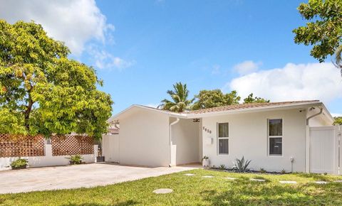 2620 Adams St Hollywood FL 33020