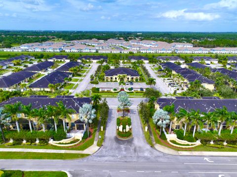 A home in Port St Lucie