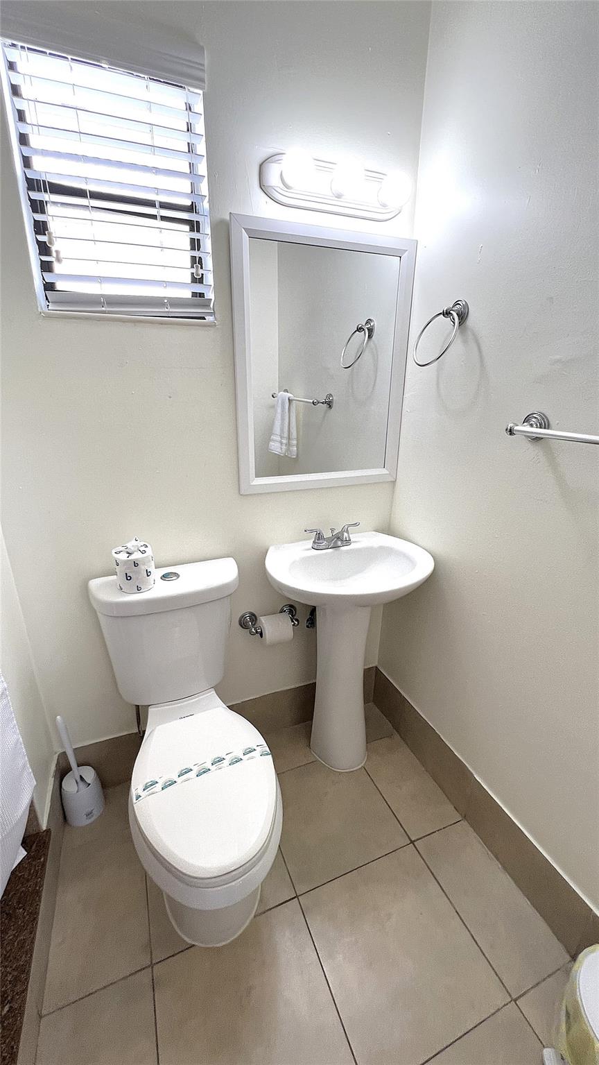 Lake Worth Town Add 01 - Residential Lease