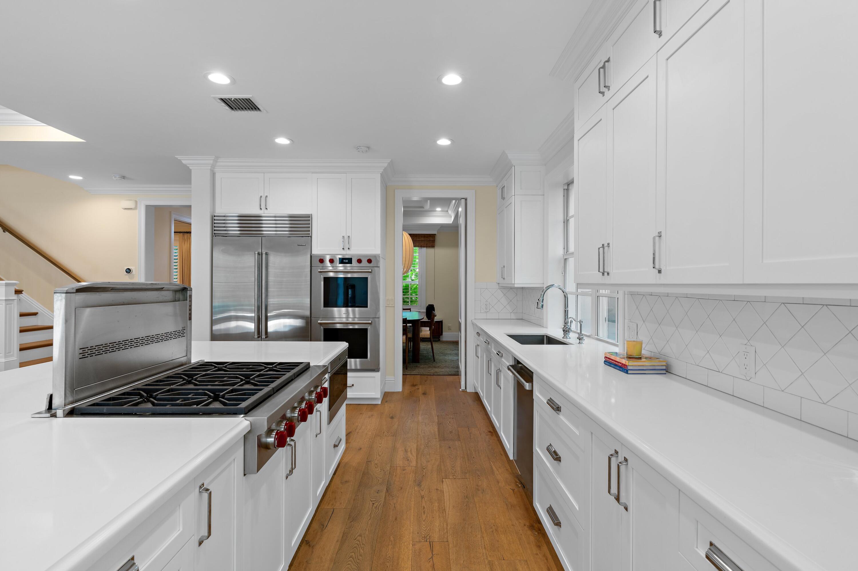 SINGER - Residential