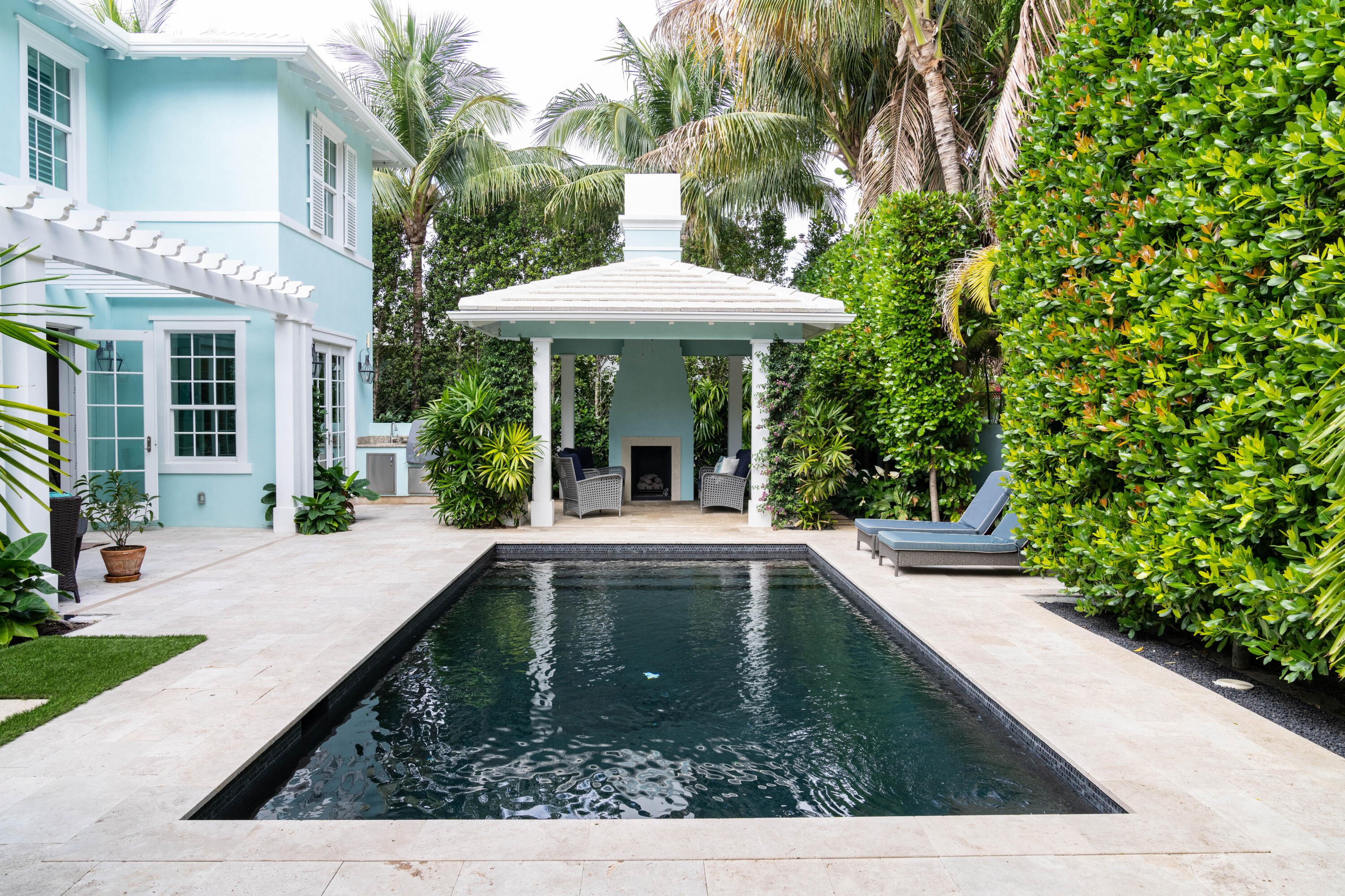 SINGER - Residential