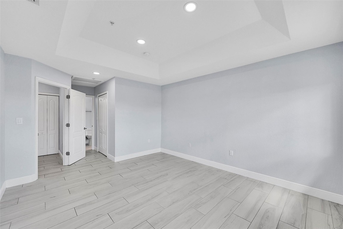 COURTYARDS AT JACARANDA - Residential