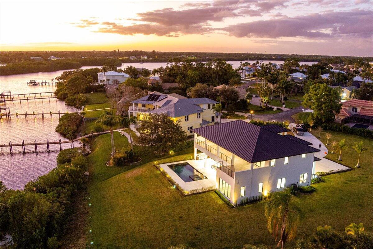 RIVER VISTA SUBDIVISION R - Residential