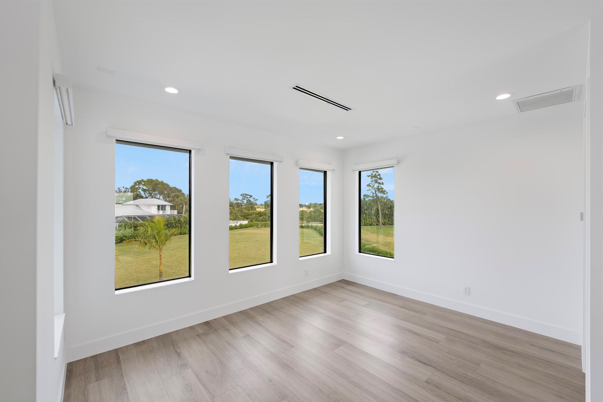 RIVER VISTA SUBDIVISION R - Residential