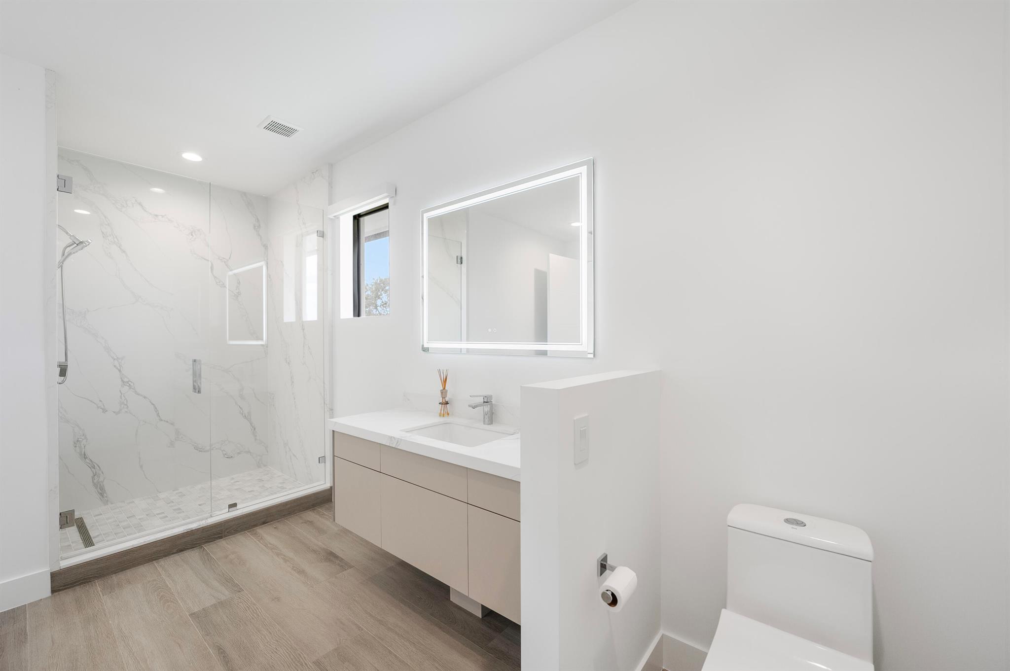 RIVER VISTA SUBDIVISION R - Residential