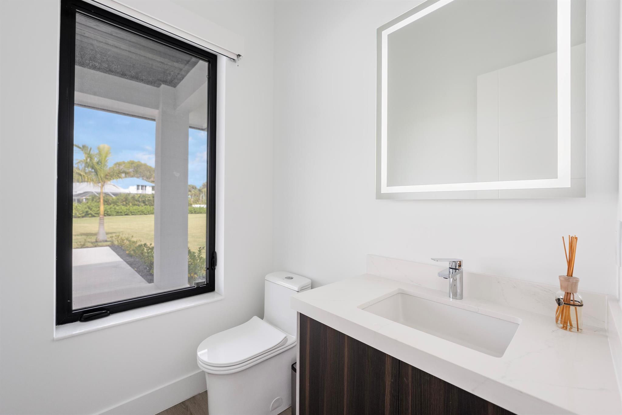 RIVER VISTA SUBDIVISION R - Residential