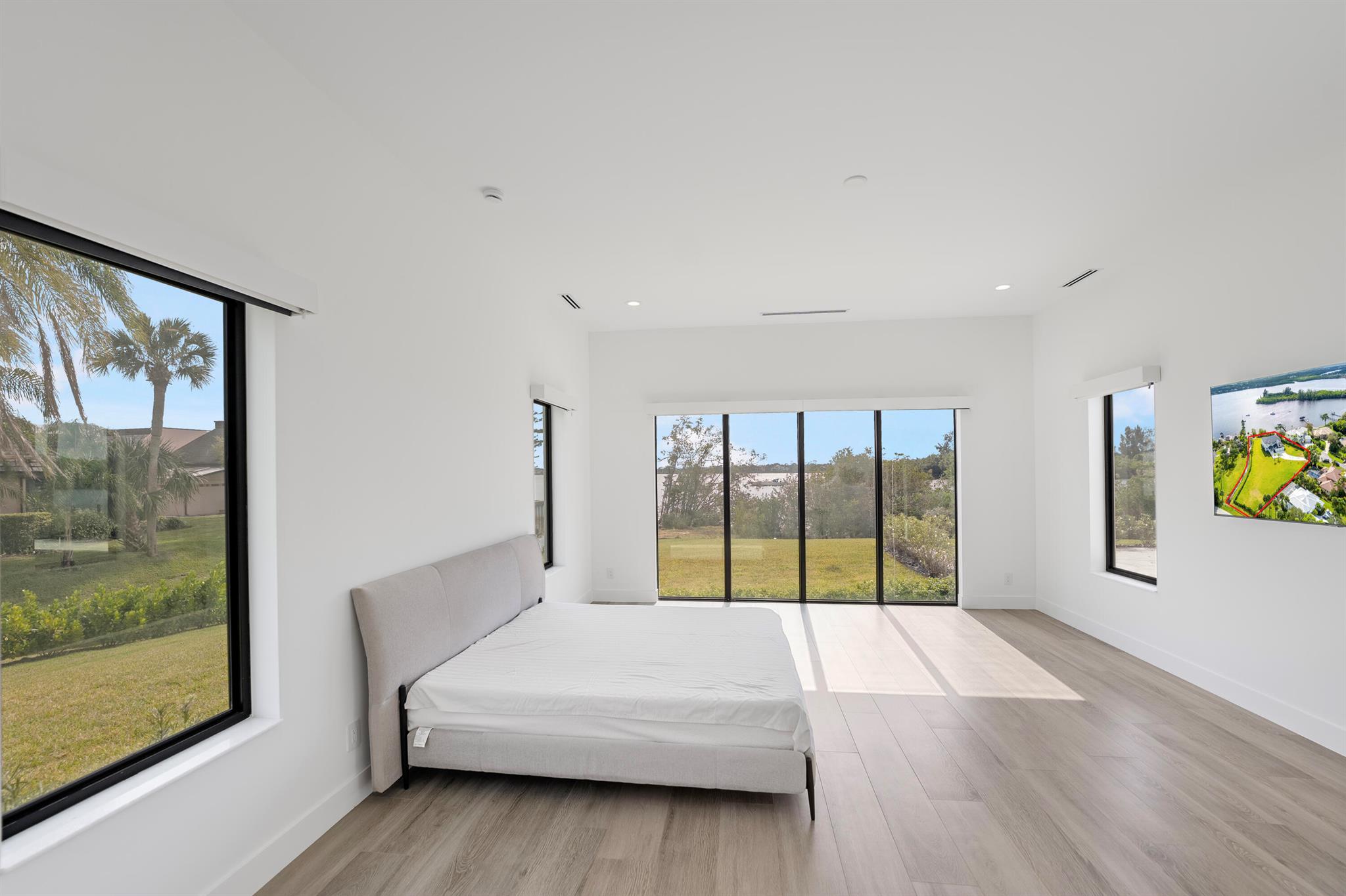 RIVER VISTA SUBDIVISION R - Residential