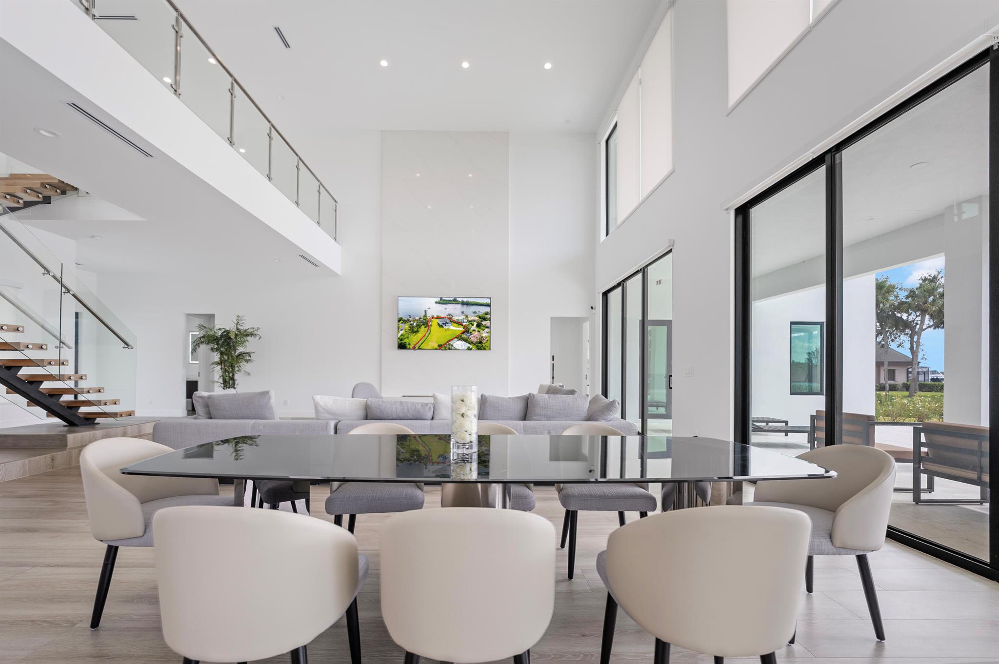 RIVER VISTA SUBDIVISION R - Residential