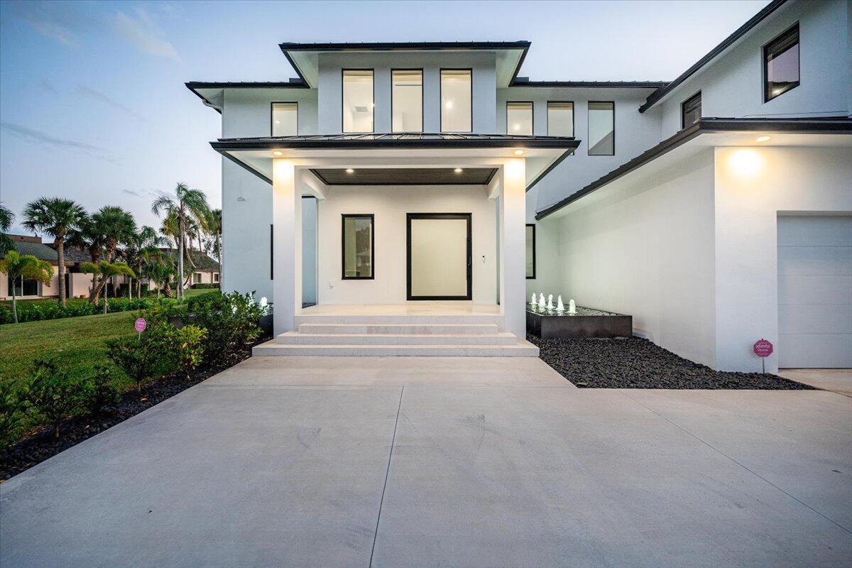 RIVER VISTA SUBDIVISION R - Residential