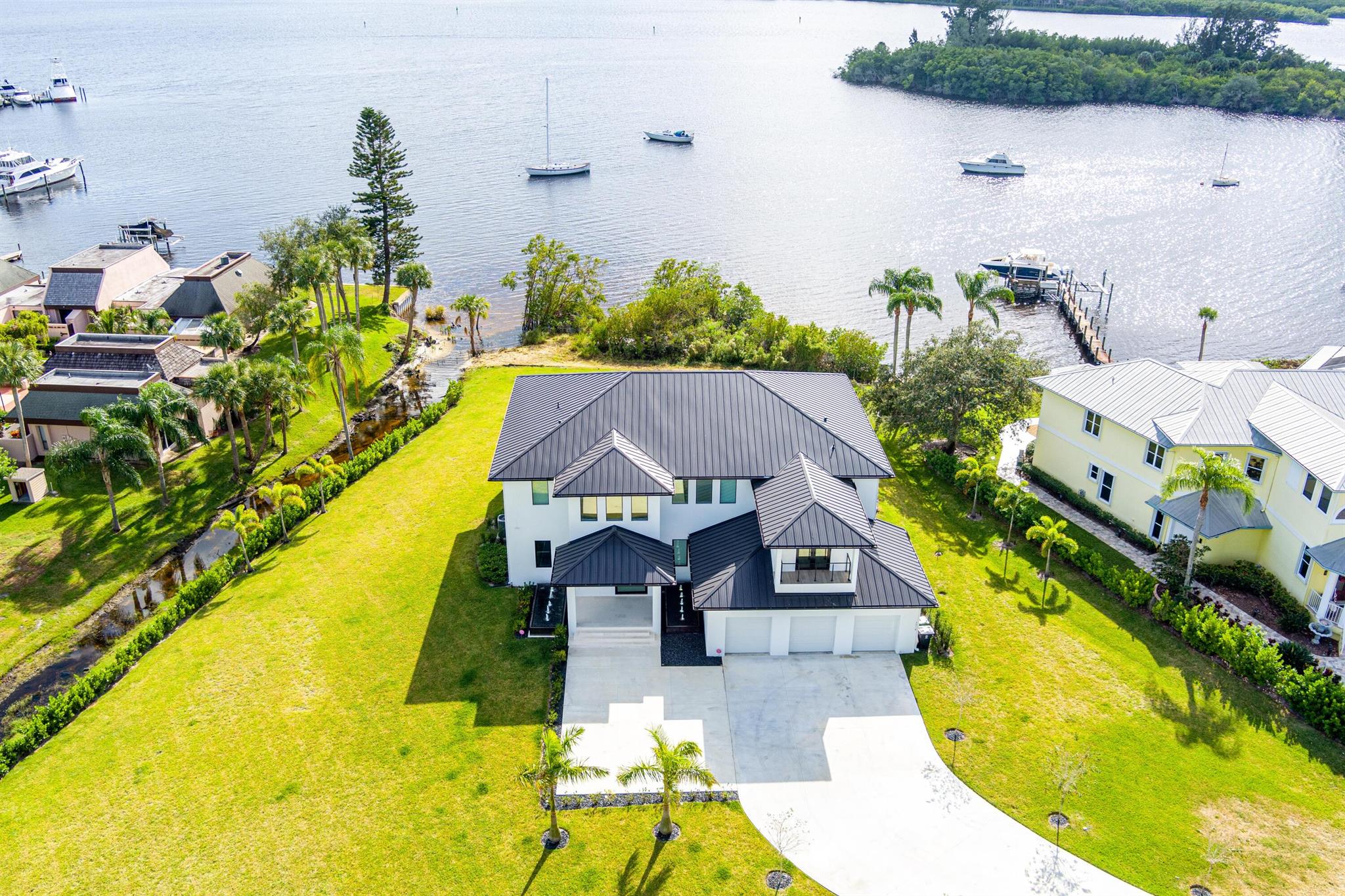 RIVER VISTA SUBDIVISION R - Residential