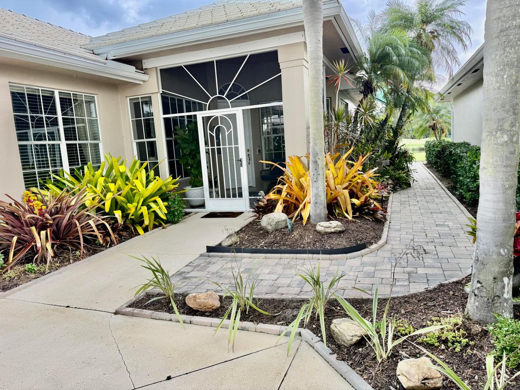 Photo of 413 SW Fairway Landing, Port Saint Lucie, FL 34986 (MLS # B26028408)