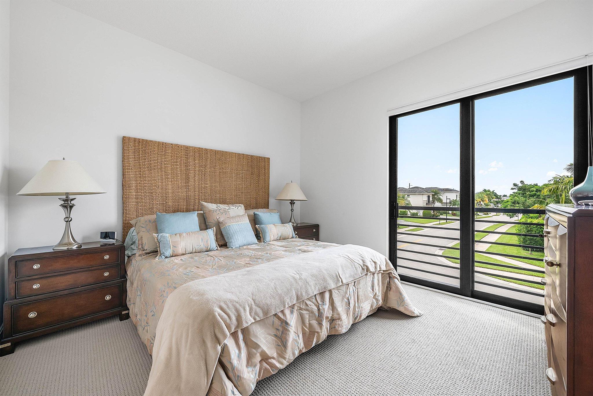 ROYAL PALM POLO PLAT - Residential