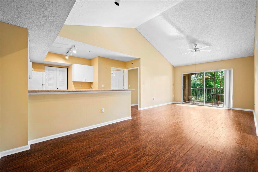 Photo of 272 Village Boulevard #7308, Tequesta, FL 33469 (MLS # R11107588)