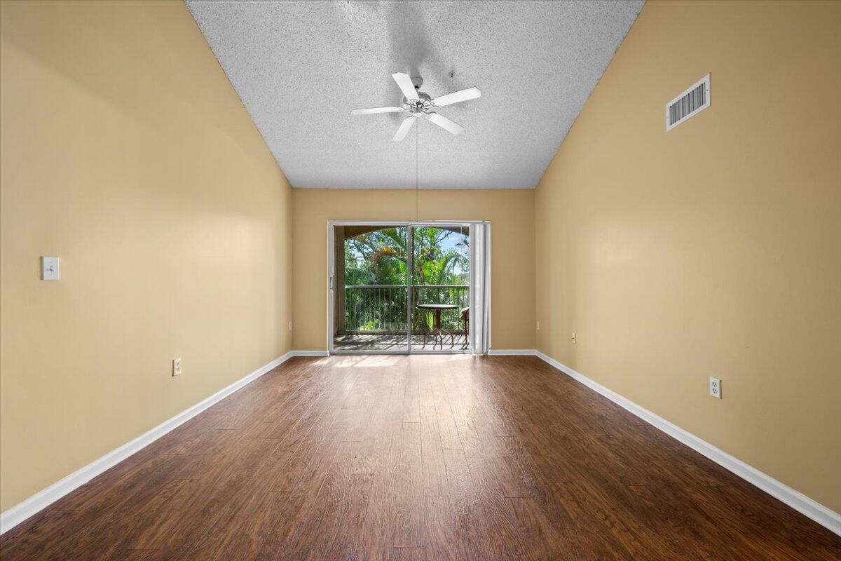 272 Village Boulevard 7308
