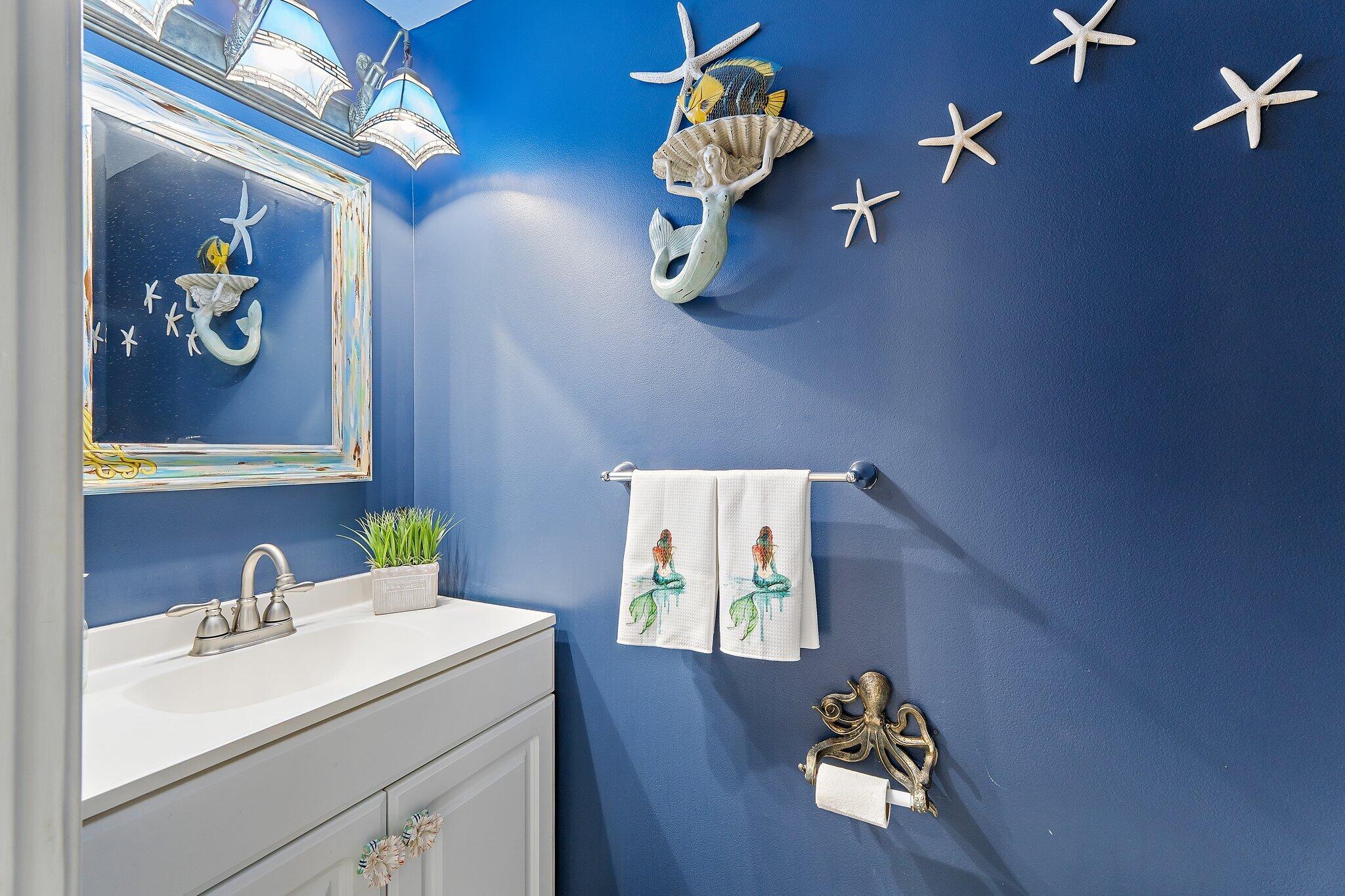 JUPITER BAY ONE THRU SIX CONDO - Residential