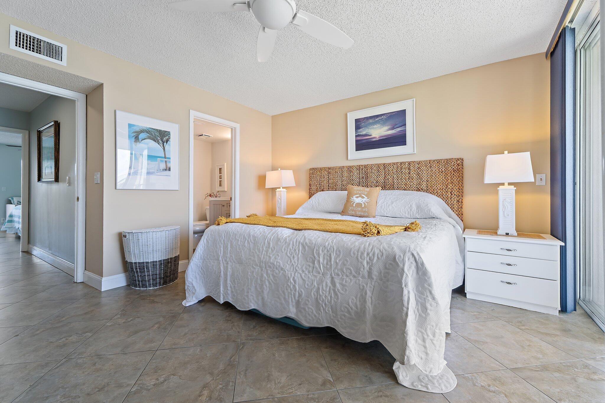 JUPITER BAY ONE THRU SIX CONDO - Residential