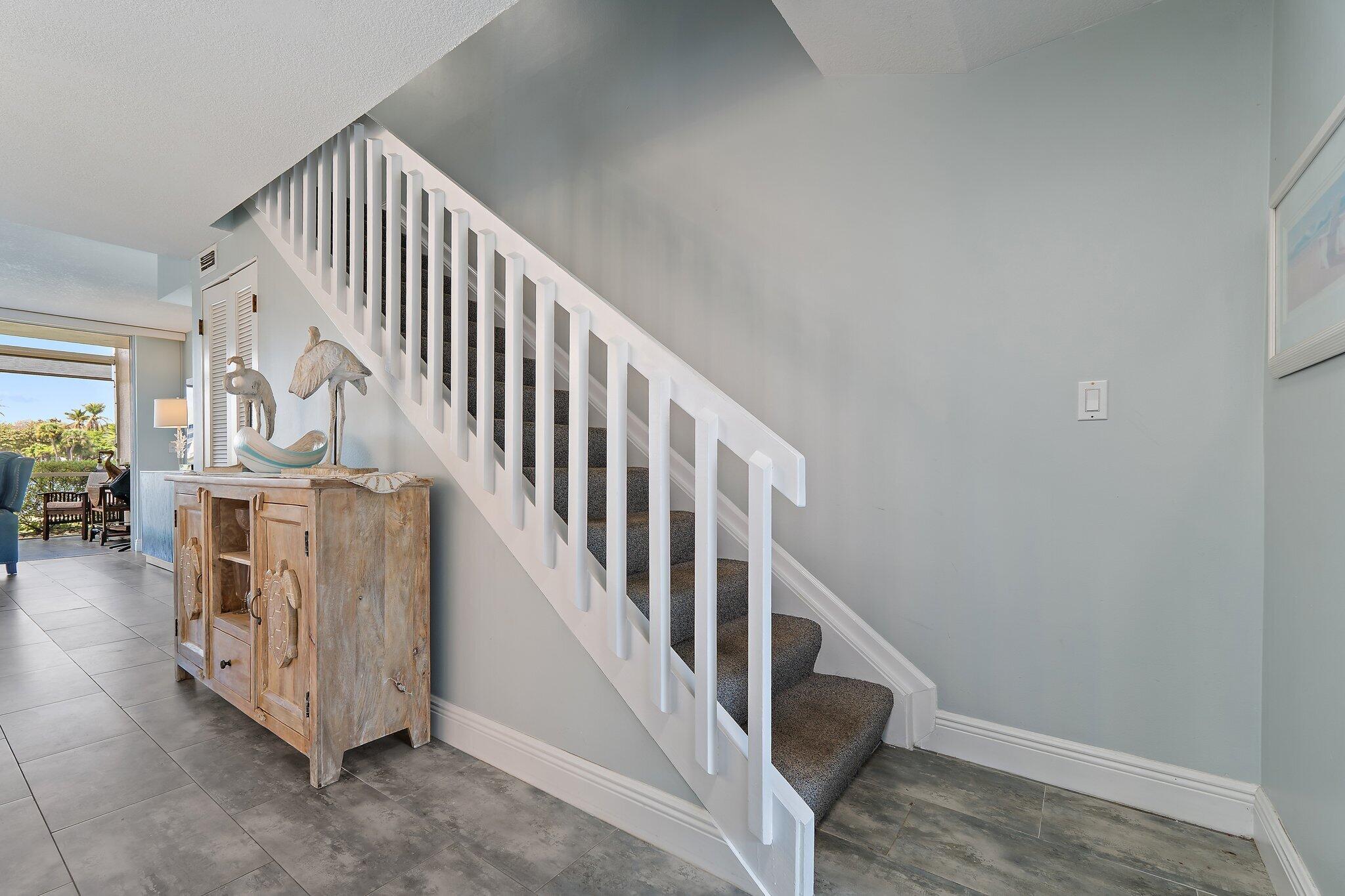 JUPITER BAY ONE THRU SIX CONDO - Residential