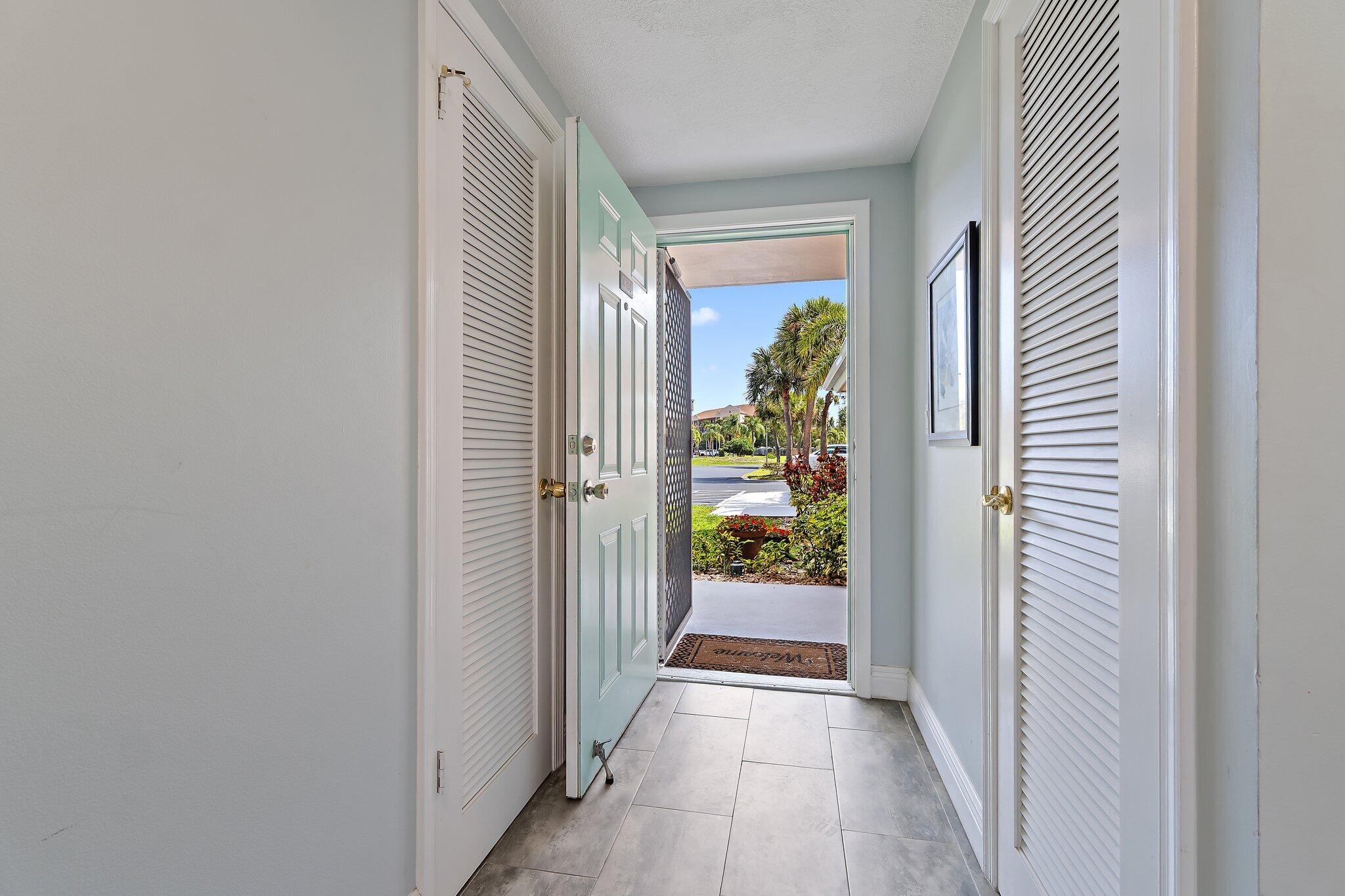 JUPITER BAY ONE THRU SIX CONDO - Residential