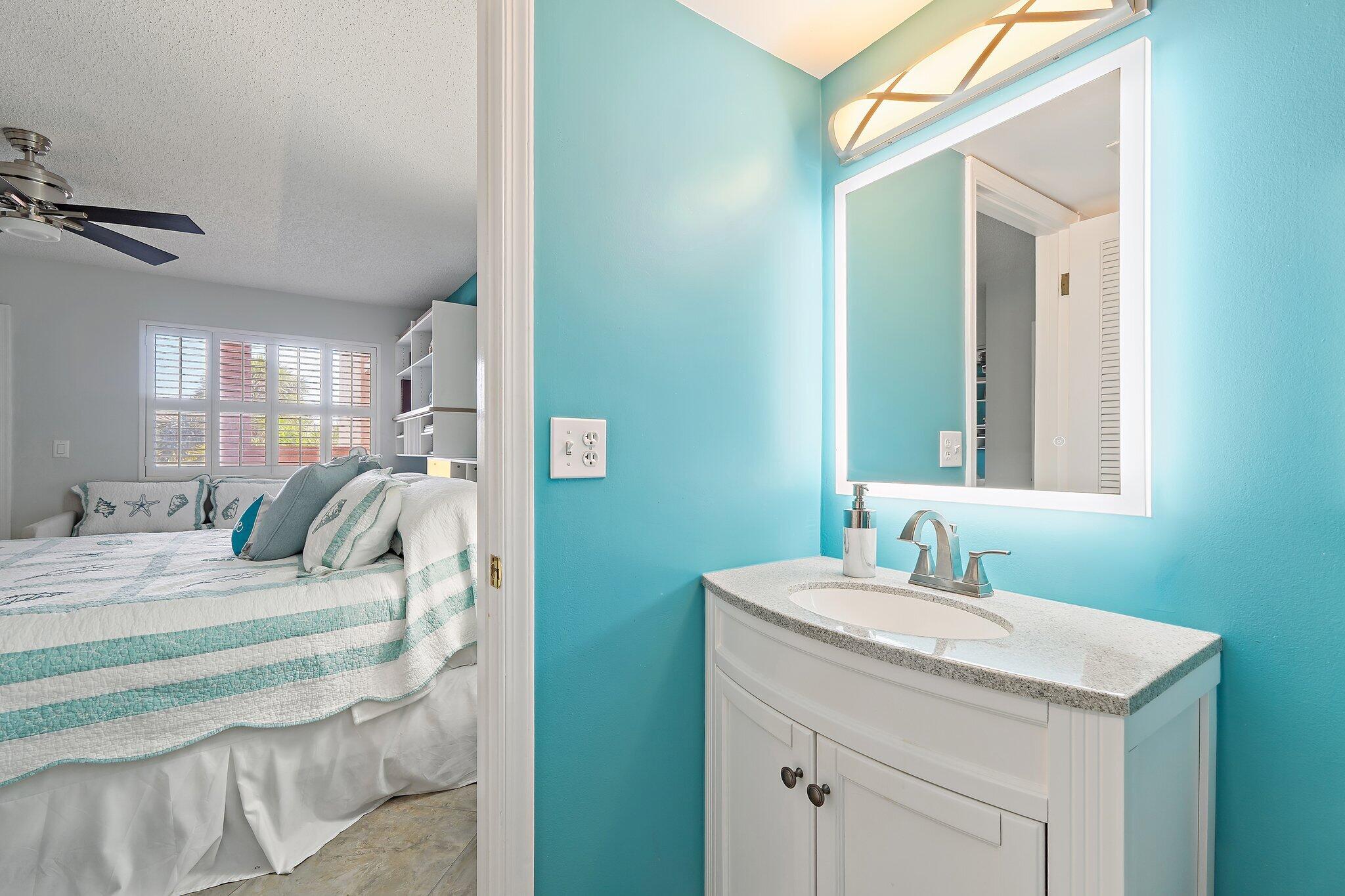 JUPITER BAY ONE THRU SIX CONDO - Residential