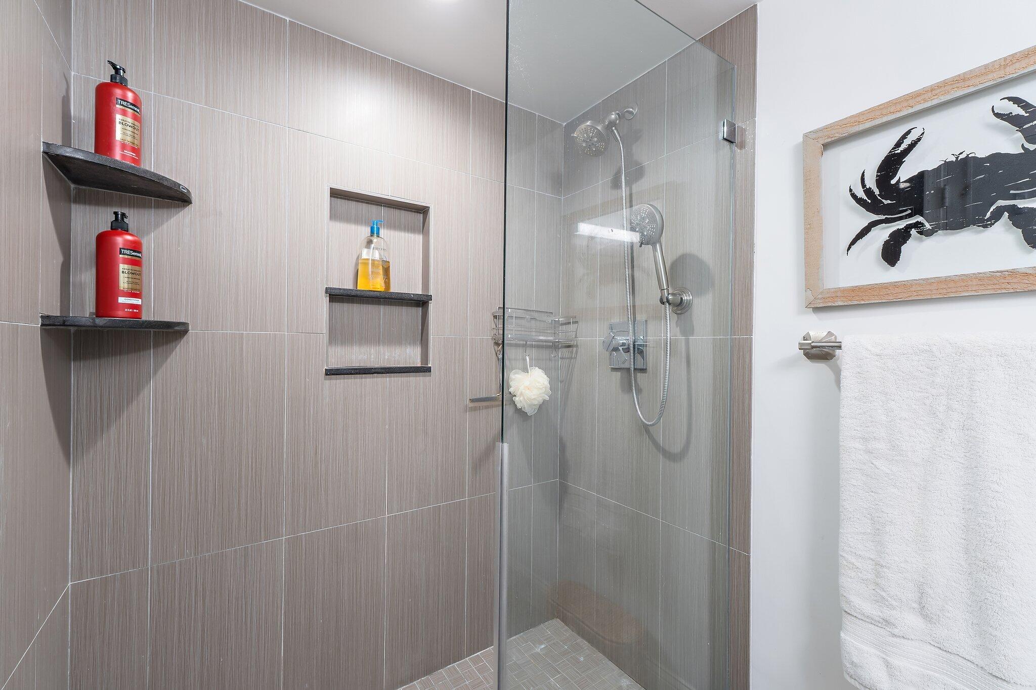 JUPITER BAY ONE THRU SIX CONDO - Residential