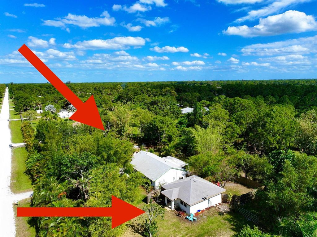 Photo of 16930 93rd Road N, Loxahatchee, FL 33470 (MLS # R10981008)