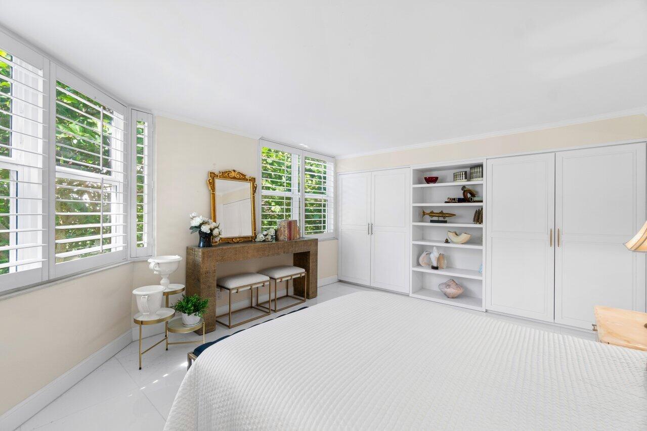 CLARENDON - Residential