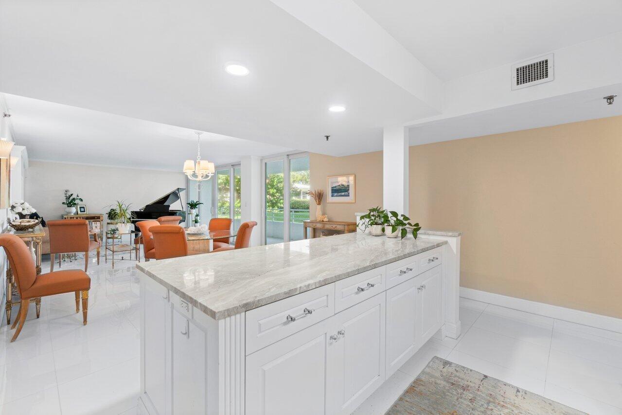CLARENDON - Residential