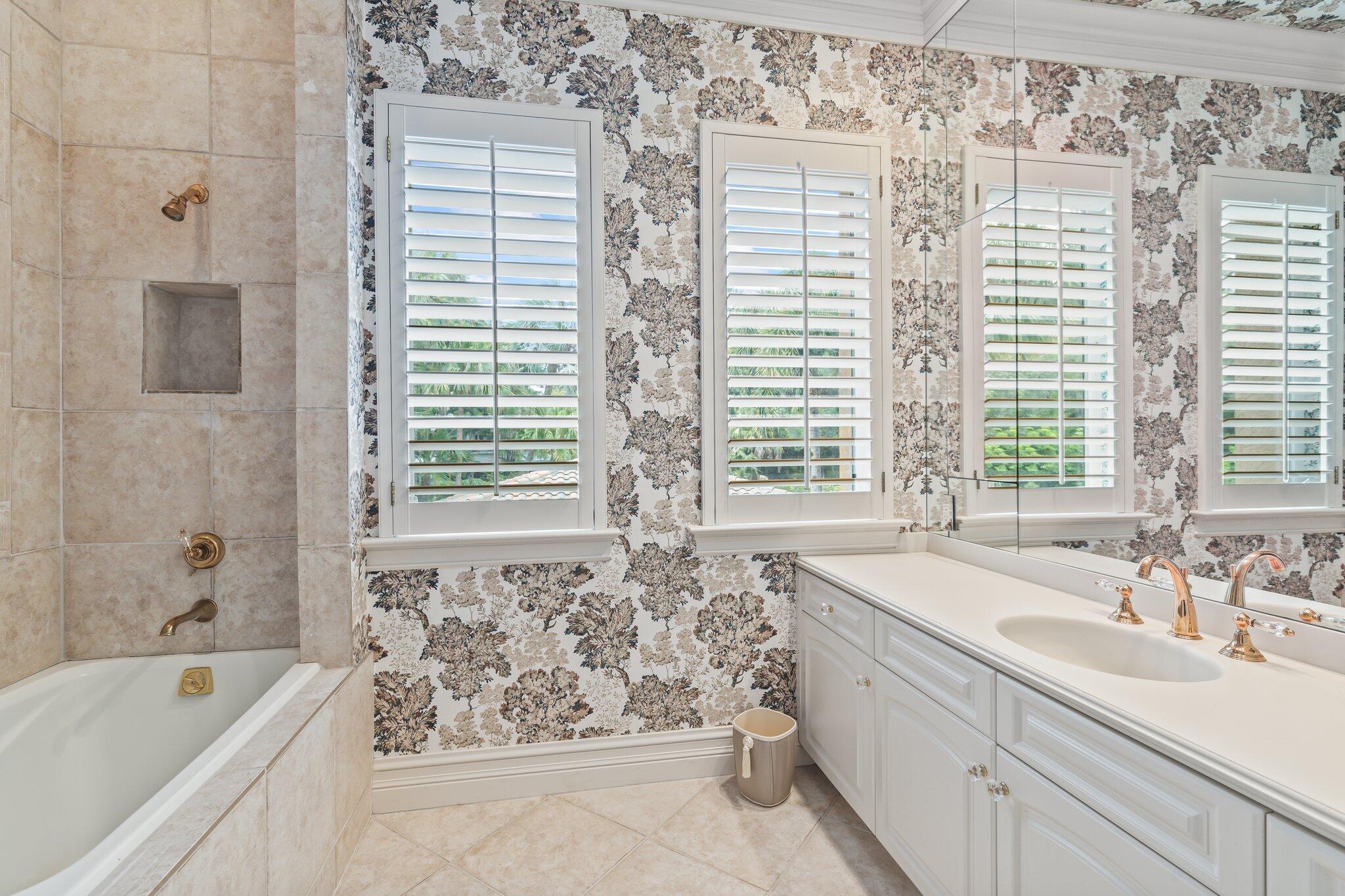 THE PLANTATION AT SEWALLS - Residential