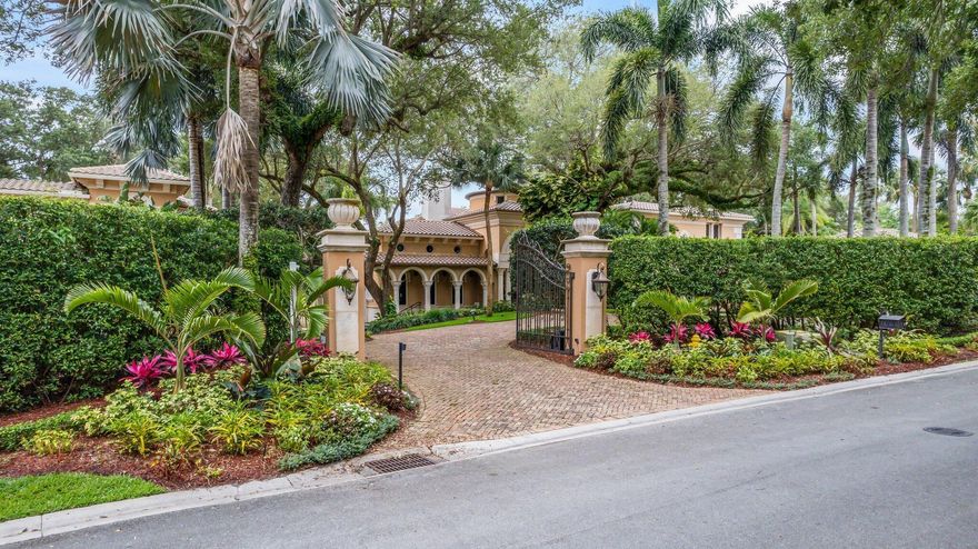 Welcome to Villa Laguna, one of the most amazing estates in all of Sewall's Point. Villa-Laguna encompasses almost 6 acres of riverfront property including 3 separate lots. Also, it is one of the only locations locally with their own private tidal lagoons-a bird watchers paradise. Incredible natural foliage including majestic oaks & exotic palms from all over the world. Over 13,000 square feet of luxury. Maintained in great condition. First time on the market. Both the main home & guest home have private pools. All structures are built on only 2 lots. The 3rd lot could be sold separately by the new owner. Air-Conditioned garages. Deep water dock for large yachts.