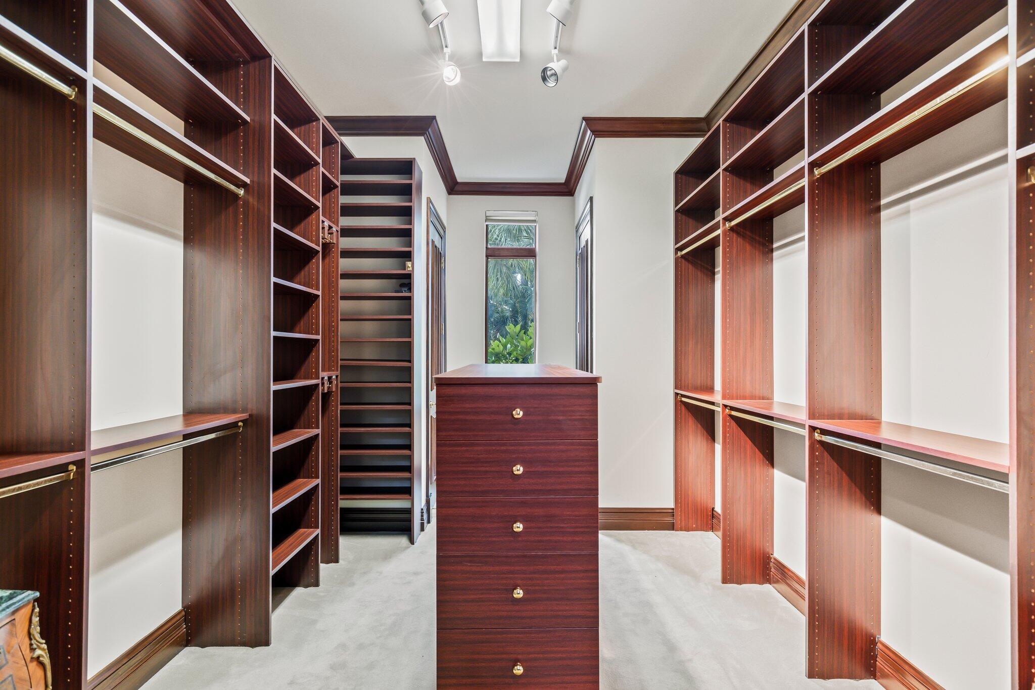 THE PLANTATION AT SEWALLS - Residential