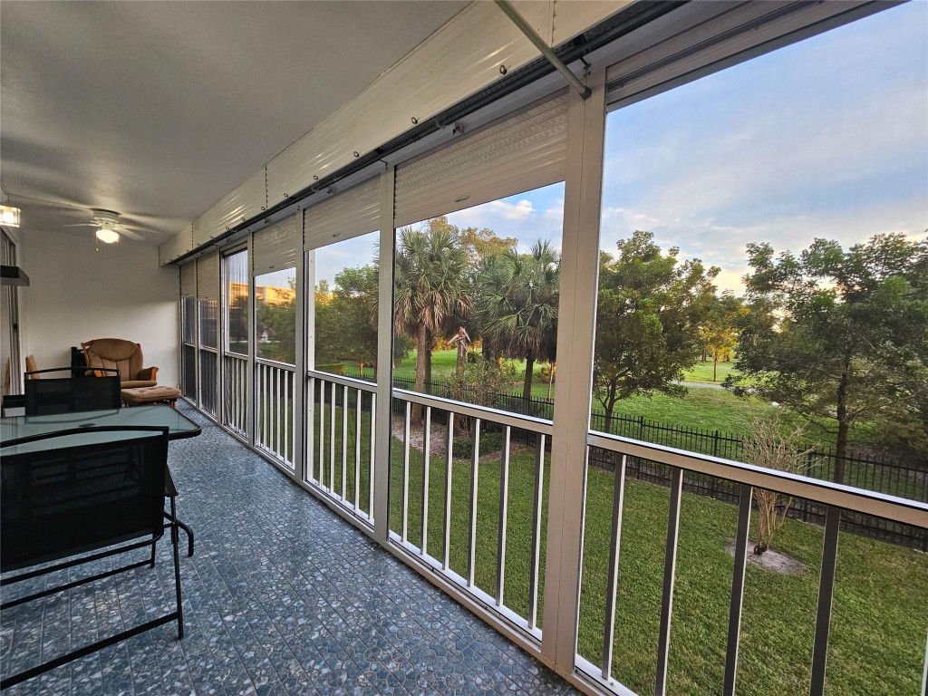 HILLCREST COOUNTRY CLUB - Residential