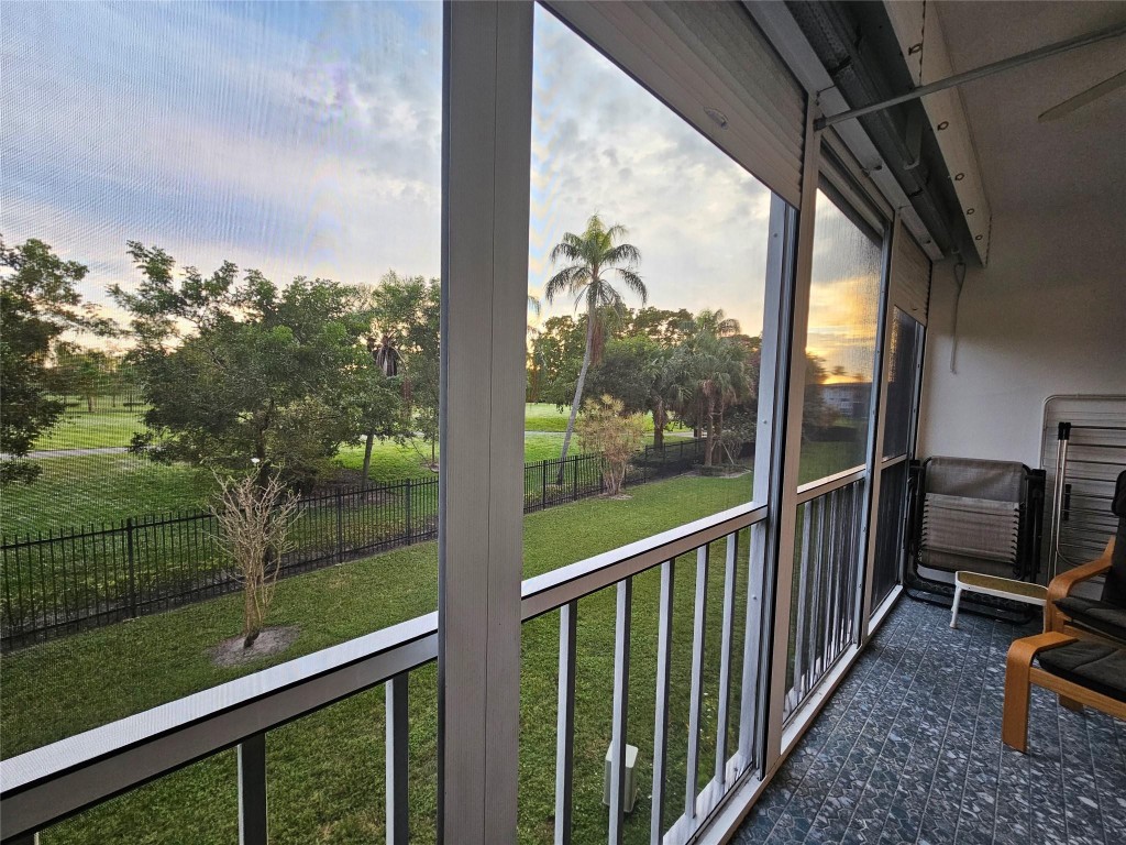 HILLCREST COOUNTRY CLUB - Residential