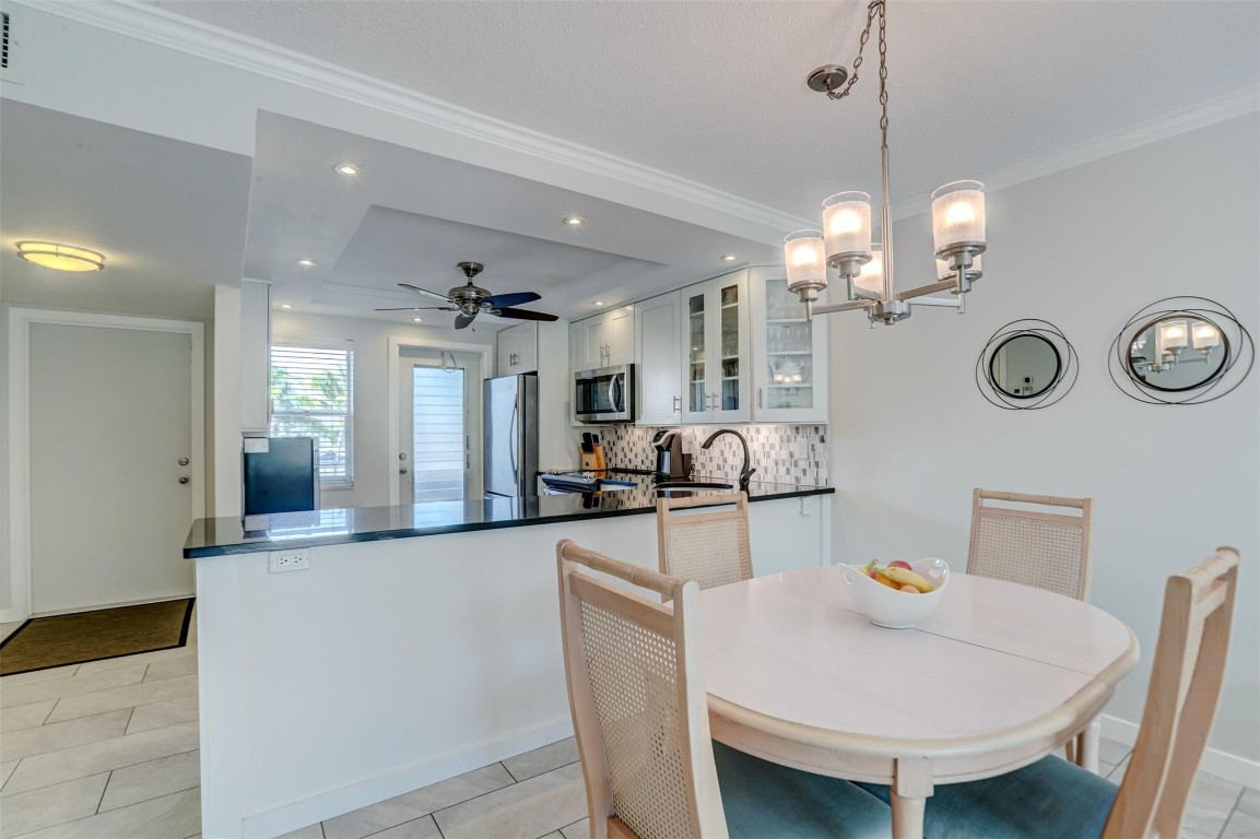 HILLCREST COOUNTRY CLUB - Residential