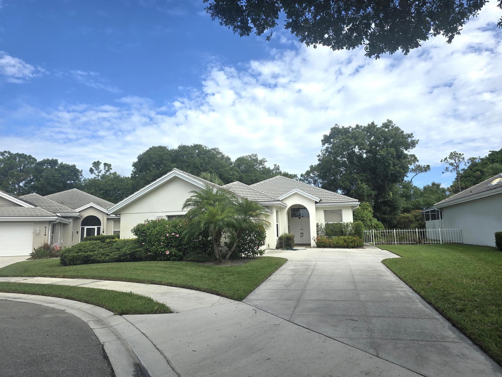 Nice home in cul-de-sac. Fenced yard, screened patio, great view of the preserve area. Unfurnished annual lease only. Located in lovely, gated community of The Preserve of Hobe Sound. Cable and Wi-Fi/Internet included, in addition to lawn maintenance. Community pool, lighted tennis/pickleball courts, bocce ball, wide sidewalks, streetlights, soothing waterfall entrance. Close to shopping, dining, beaches and golf.