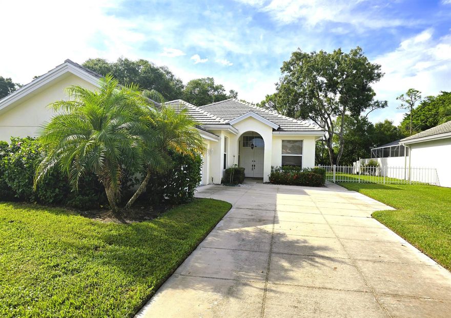 Lovely Home for Rent in The Preserve of Hobe SoundGorgeous, meticulously updated home on a quiet cul-de-sac with a fenced yard and screened patio overlooking a peaceful preserve. Available for an unfurnished annual lease only.✨ Features:Brand new luxury flooring: Praline White Oak. 100% Life Proof Rigid Core Vinyl Flooring.Freshly painted inside and outFresh landscaping in the fenced backyardCable, Wi-Fi/Internet, and lawn maintenance included🏡 Community Amenities:Gated entry with waterfall featureResort-style poolLighted tennis & pickleball courtsBocce ballWide sidewalks & streetlights📍 Location Highlights:Close to shopping, dining, beaches, and golfPets on a case by case basis.