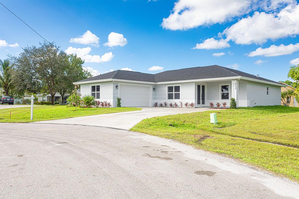 Photo of 6132 NW Drophy Court, Port St Lucie, FL 34986 (MLS # R10935766)