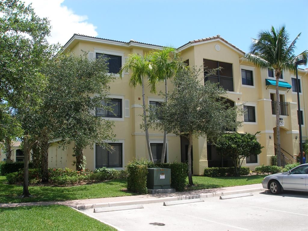 Photo of 2725 Anzio Court #302, Palm Beach Gardens, FL 33410 (MLS # R10710375)