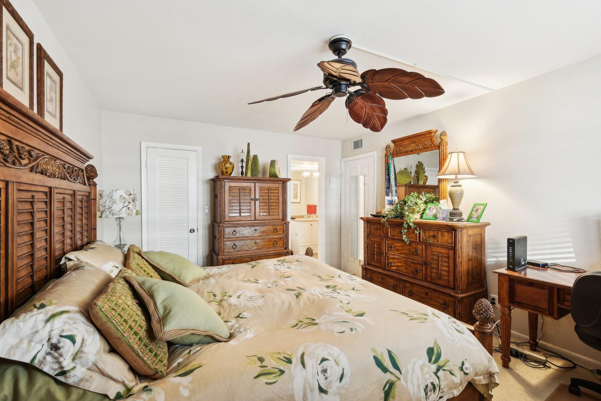 Hillsboro Le Baron Condo - Residential Lease