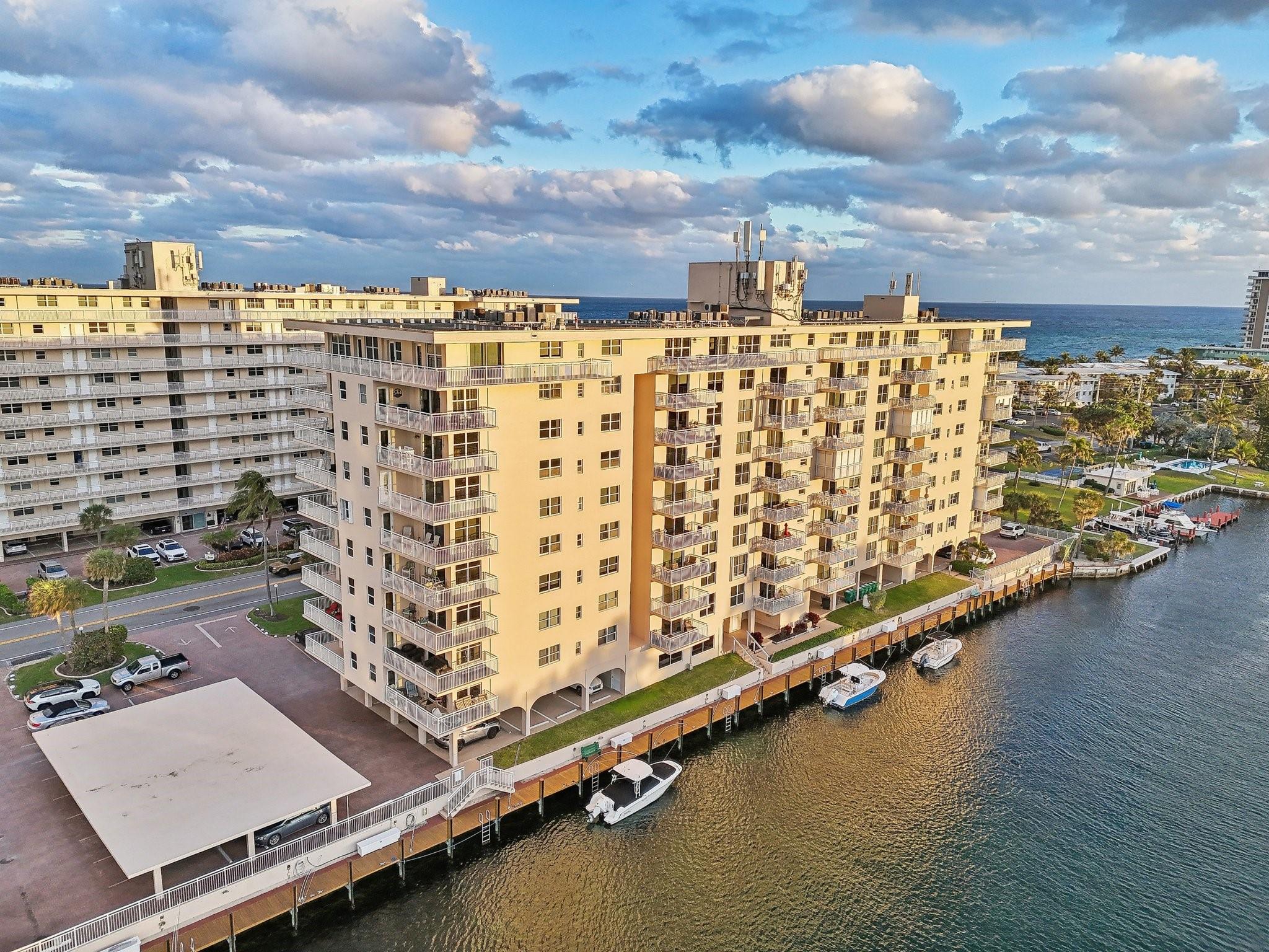 Hillsboro Le Baron Condo - Residential Lease