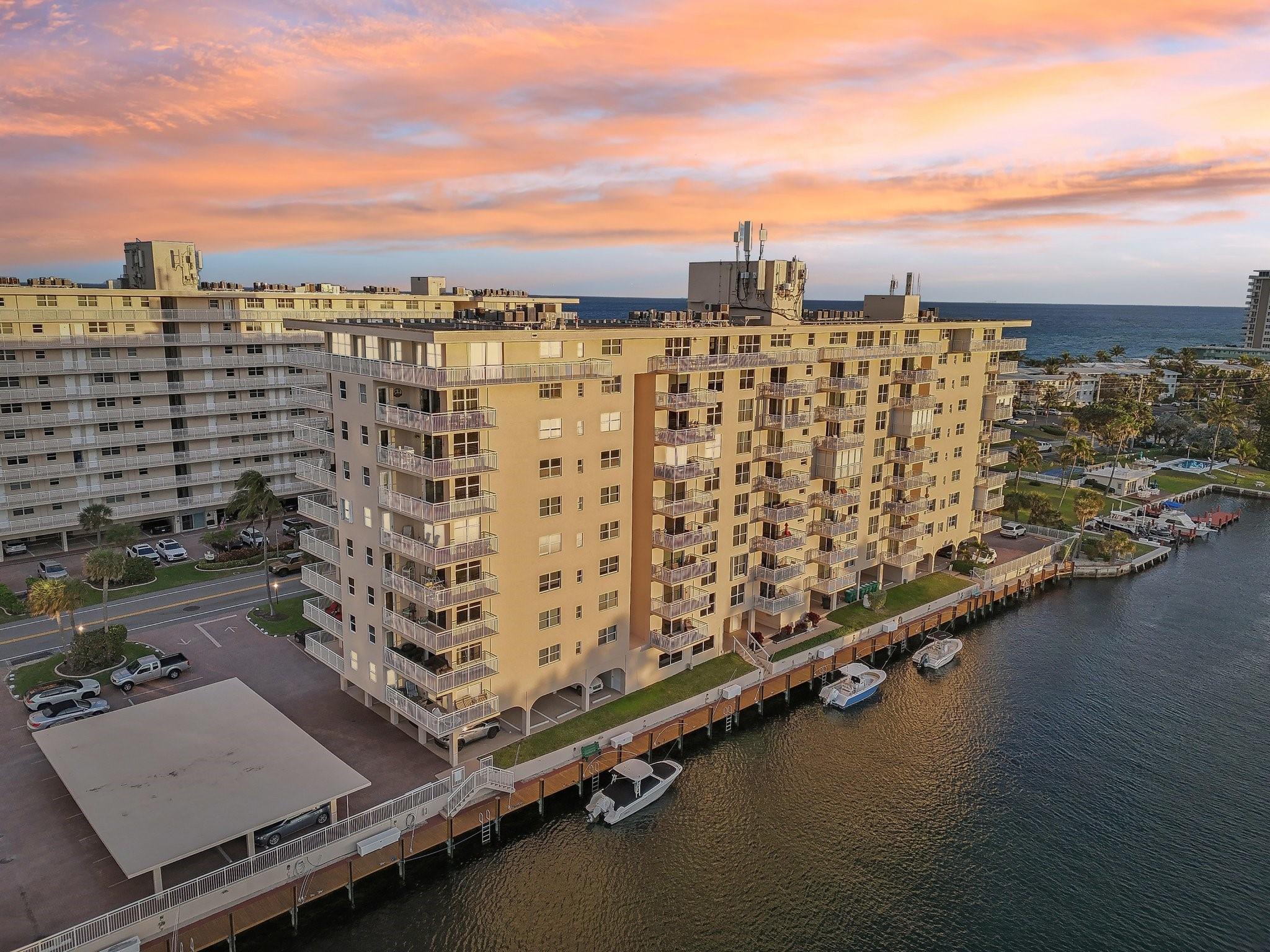 Hillsboro Le Baron Condo - Residential Lease