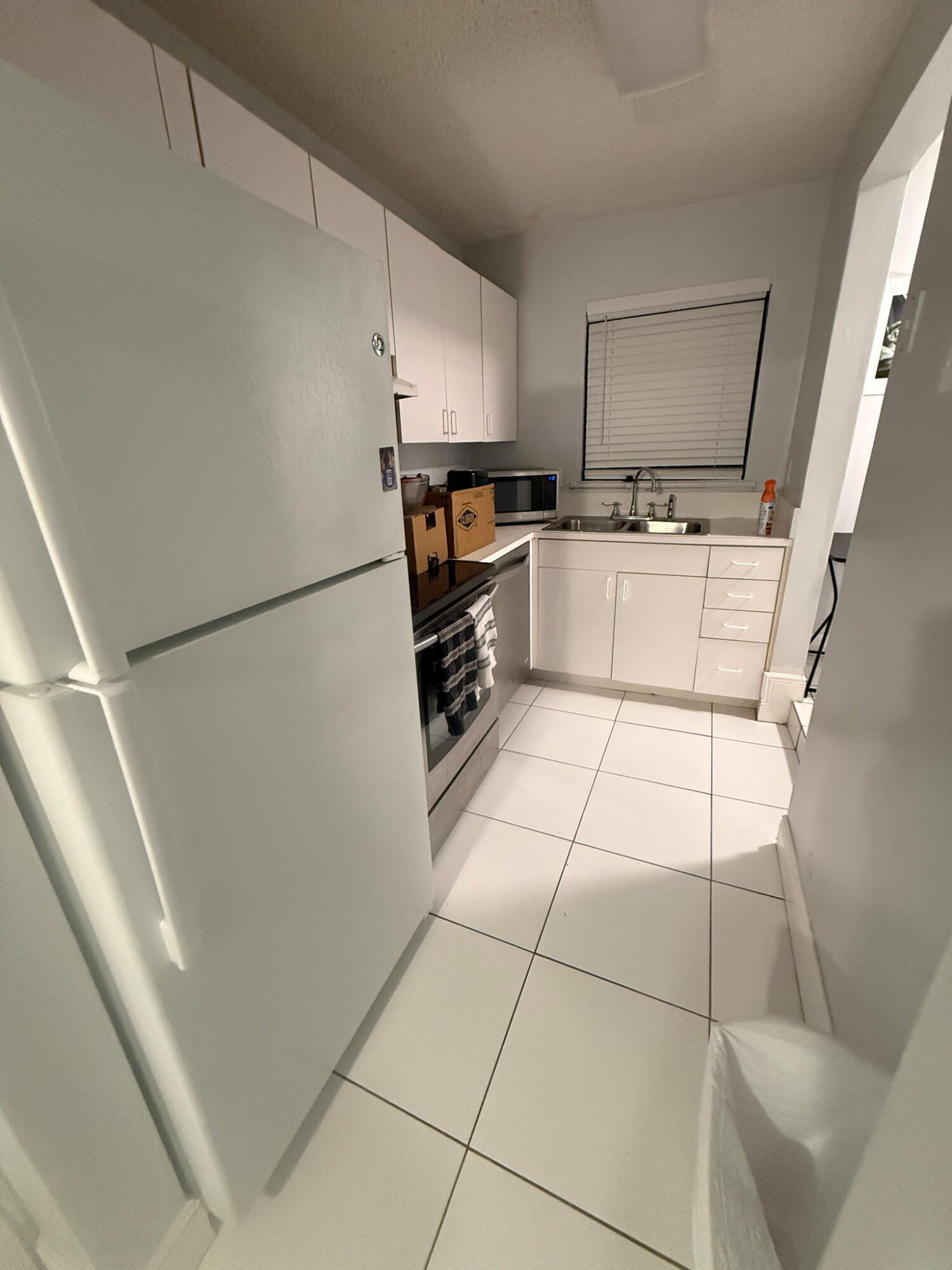 4121 NE 21st Terrace #3